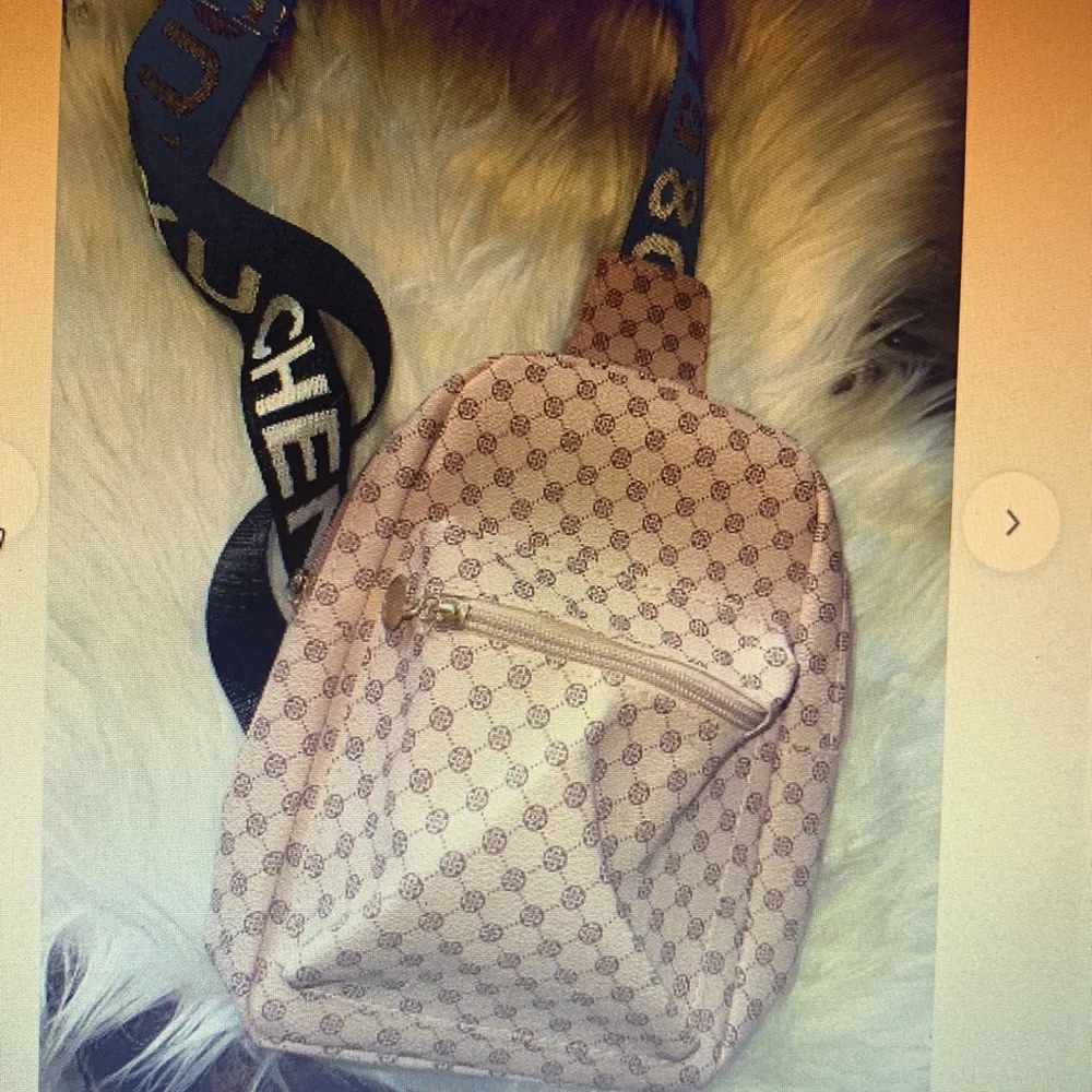 Geometric Pattern Sling Bag, - Picture 5 of 5